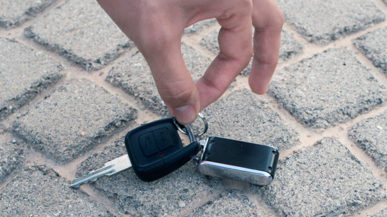 misplaced vehicle your solution for lost car keys no spare: professional lost car keys no spare services in saint cloud, fl